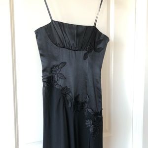 Stunning Silk BCBG MAXAZRIA Bustier Gown - 0